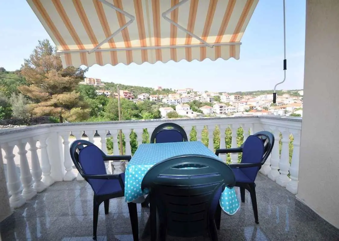 Apartments In Vrbnik/Insel Krk 36771